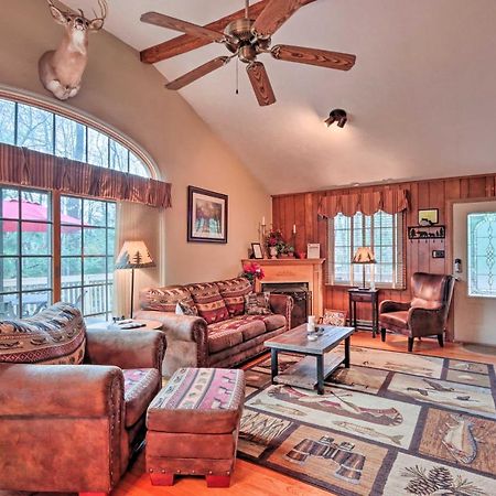 Poconos Home With Game Room Walk To Lake Harmony! Esterno foto