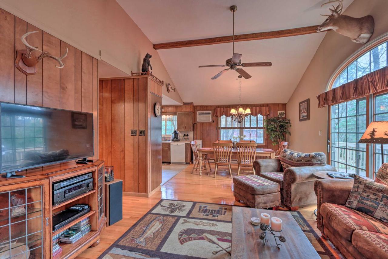 Poconos Home With Game Room Walk To Lake Harmony! Esterno foto