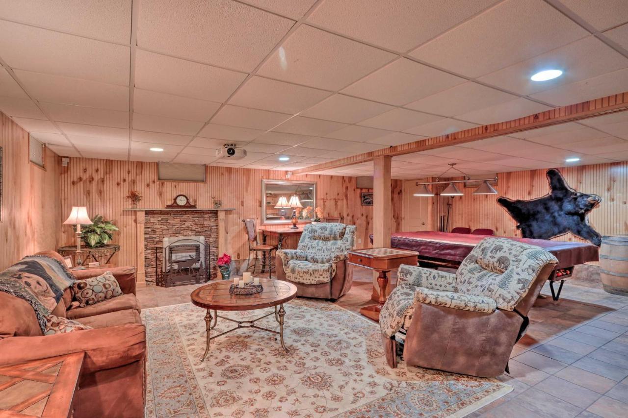 Poconos Home With Game Room Walk To Lake Harmony! Esterno foto
